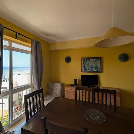 5ºc Atlantico I - Casas & Papeis Armação de Pêra